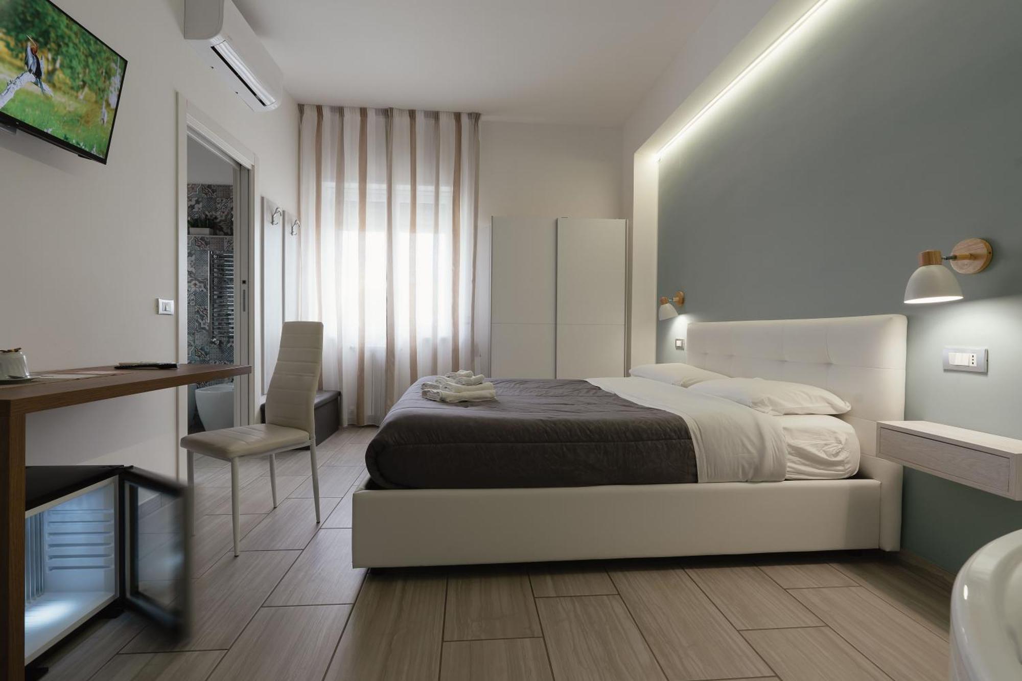 Zaro Suites B&B Catanzaro Bagian luar foto