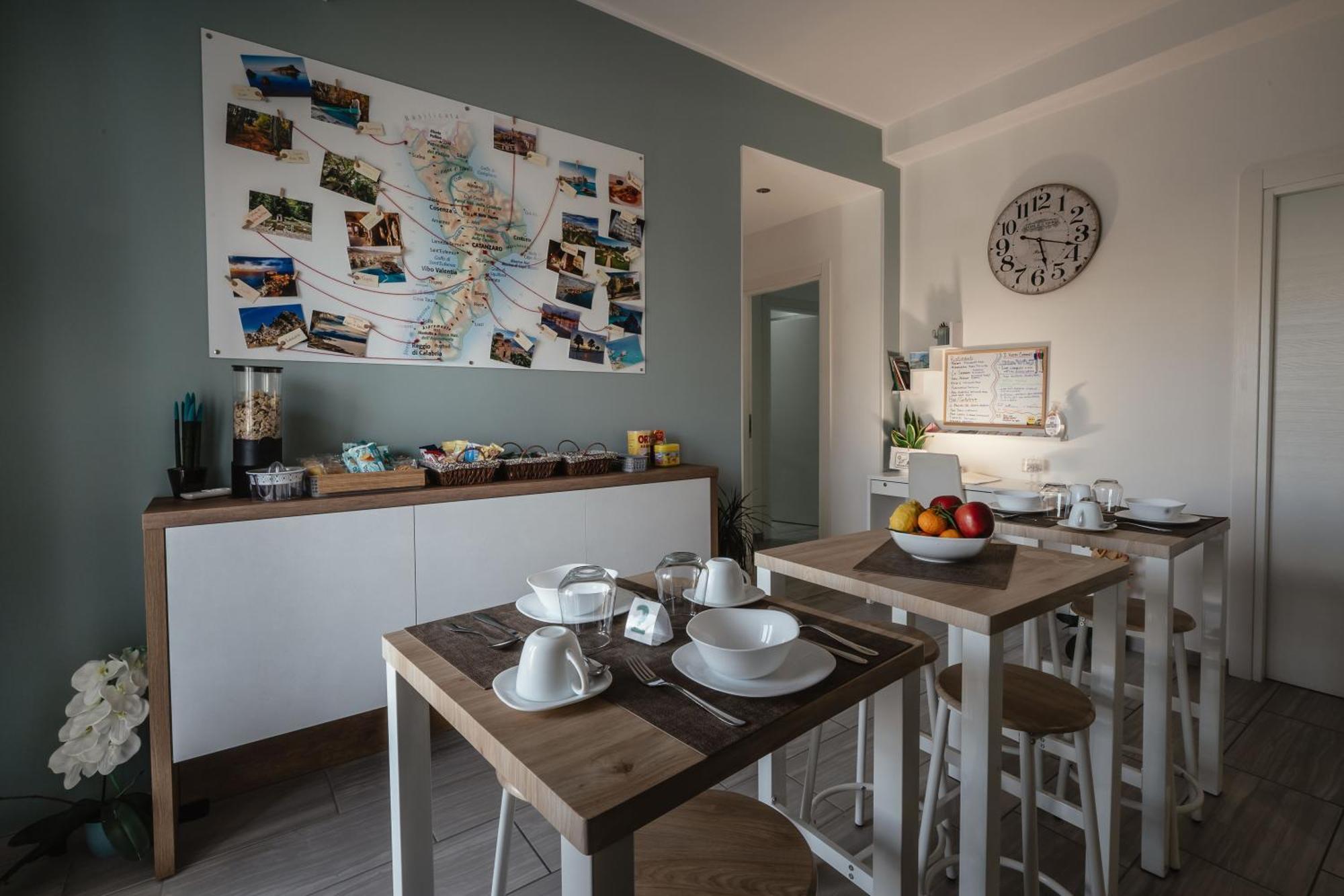Zaro Suites B&B Catanzaro Bagian luar foto
