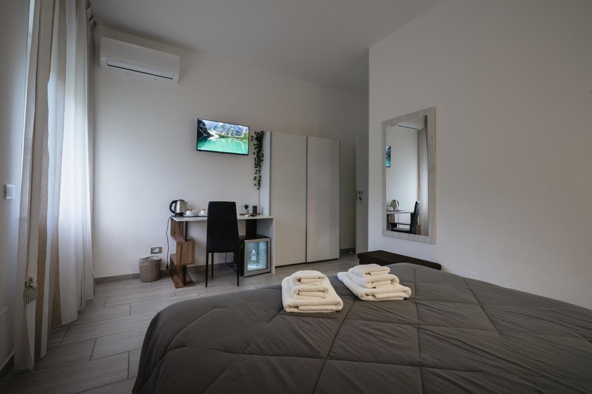 Zaro Suites B&B Catanzaro Bagian luar foto